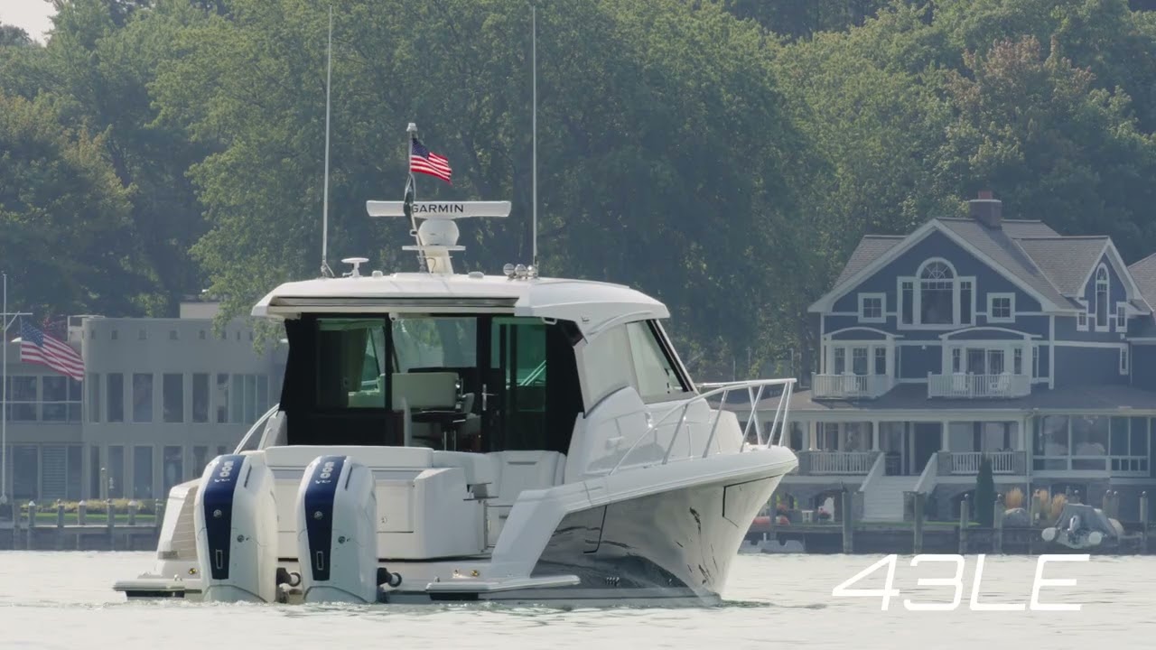 Tiara 43 LE