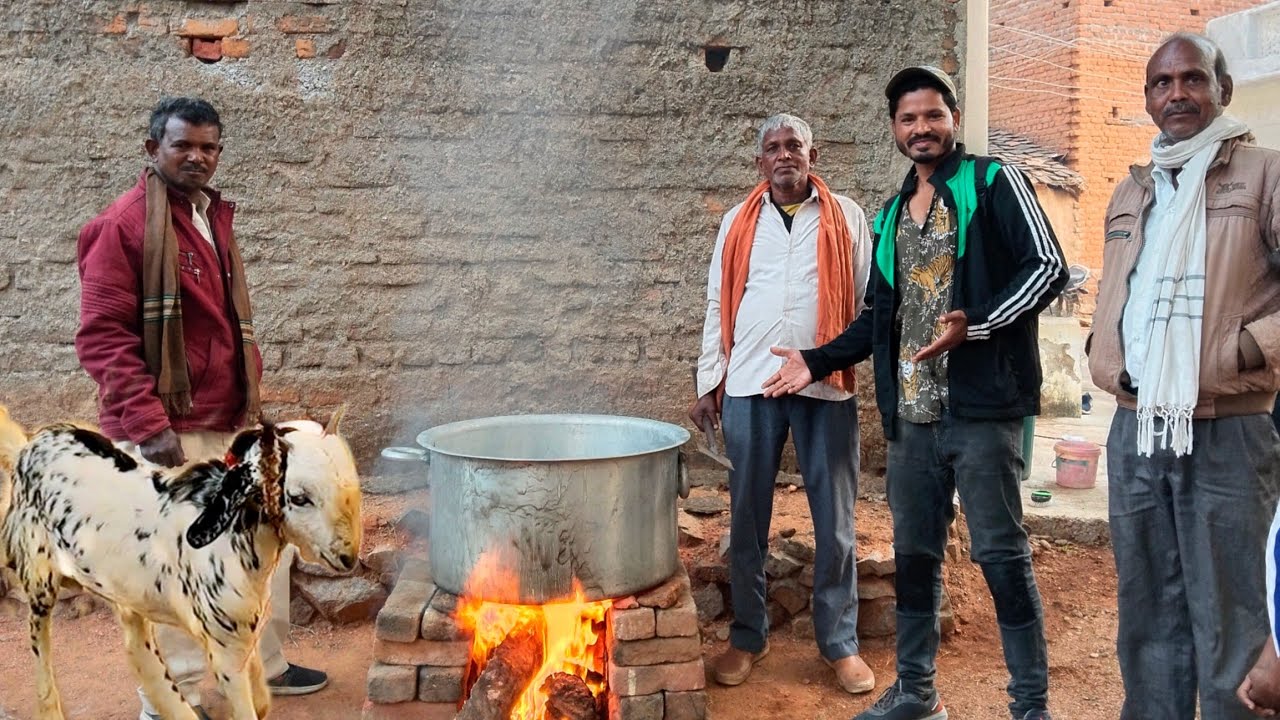 माझ्या सासऱ्यानी दिला देवांना बकऱ्याचा मान | Full Goat Recipe | Indian Village Goat Curry | MP