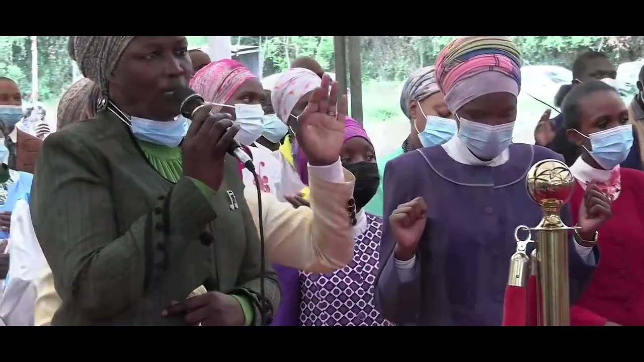 YAYA KILIMANI Worship team - Worthy is the LAMB