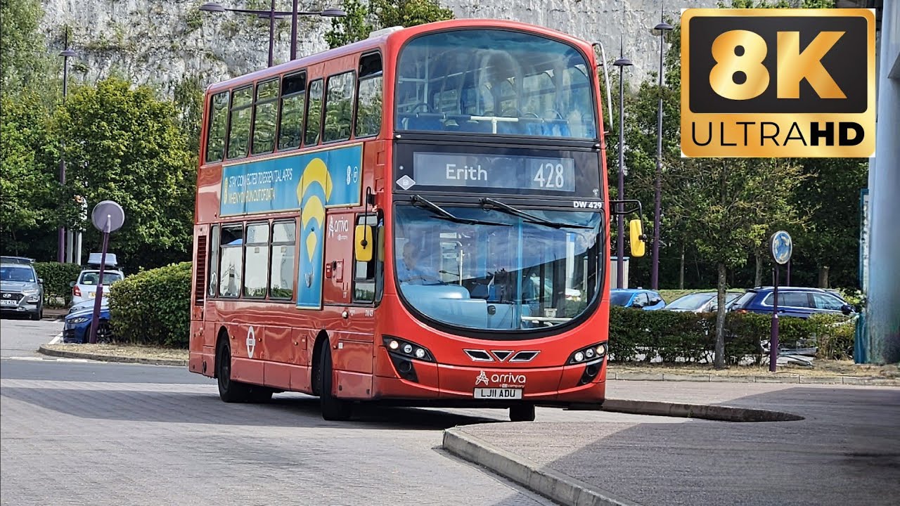 Buses at Bluewater 8K
