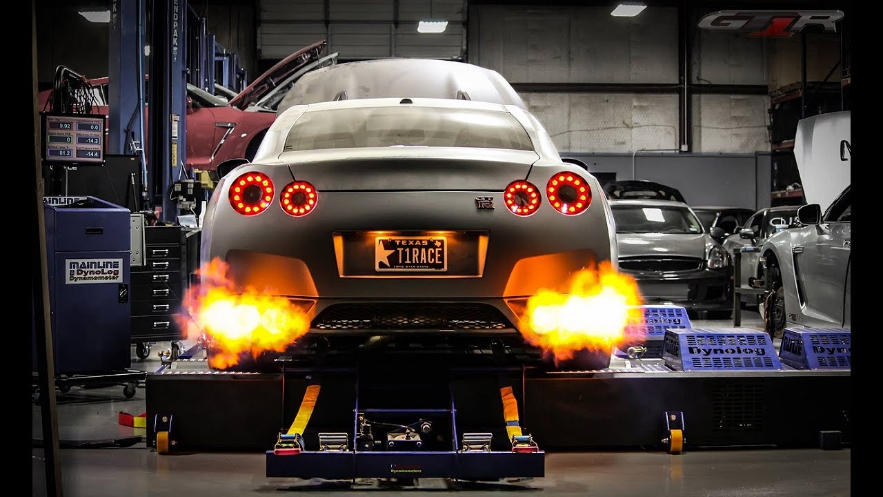 ULTIMATE GTR R35 Exhaust 2 Step Antilag Start-Up & Rev Compilation ✔