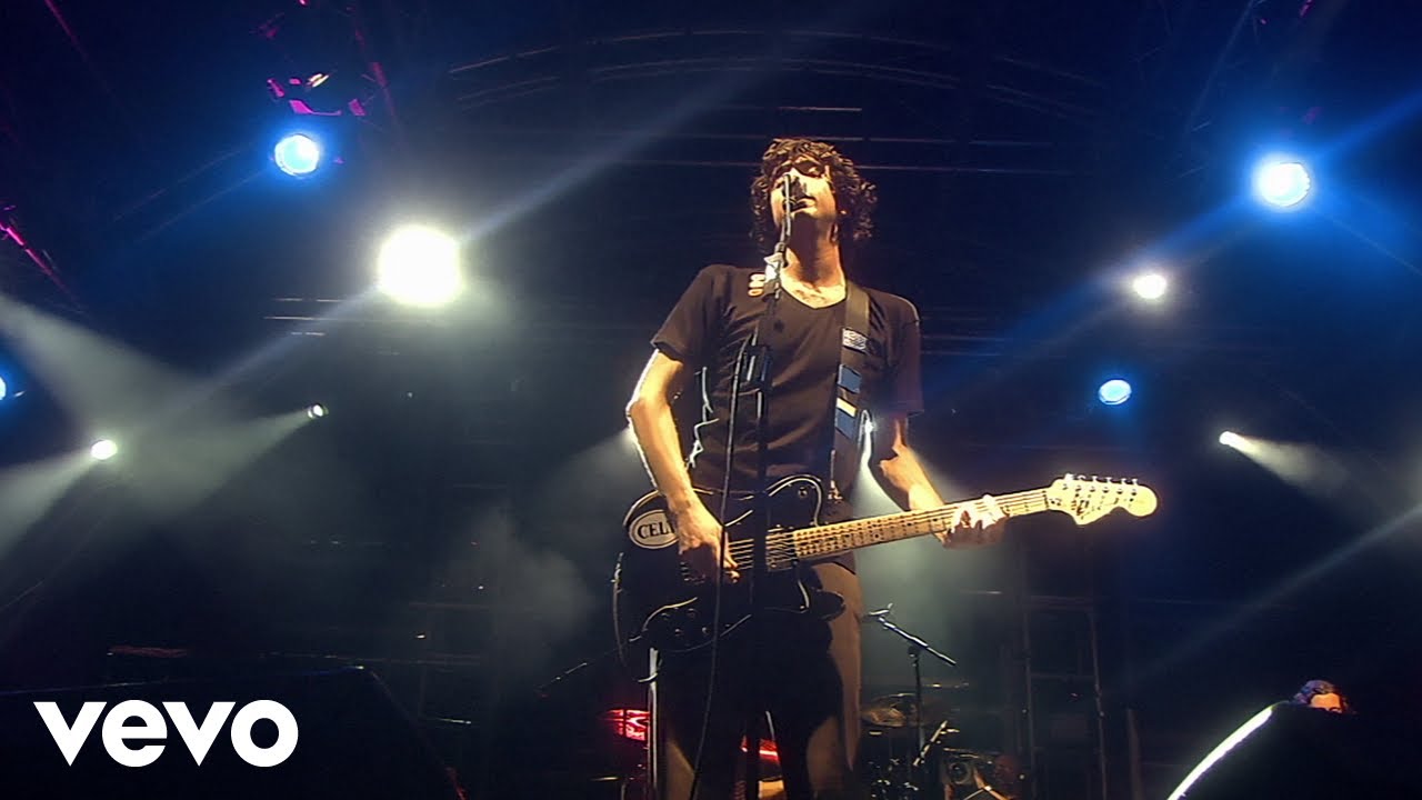Snow Patrol - Spitting Games (Live At Somerset House, London, UK / 2004)