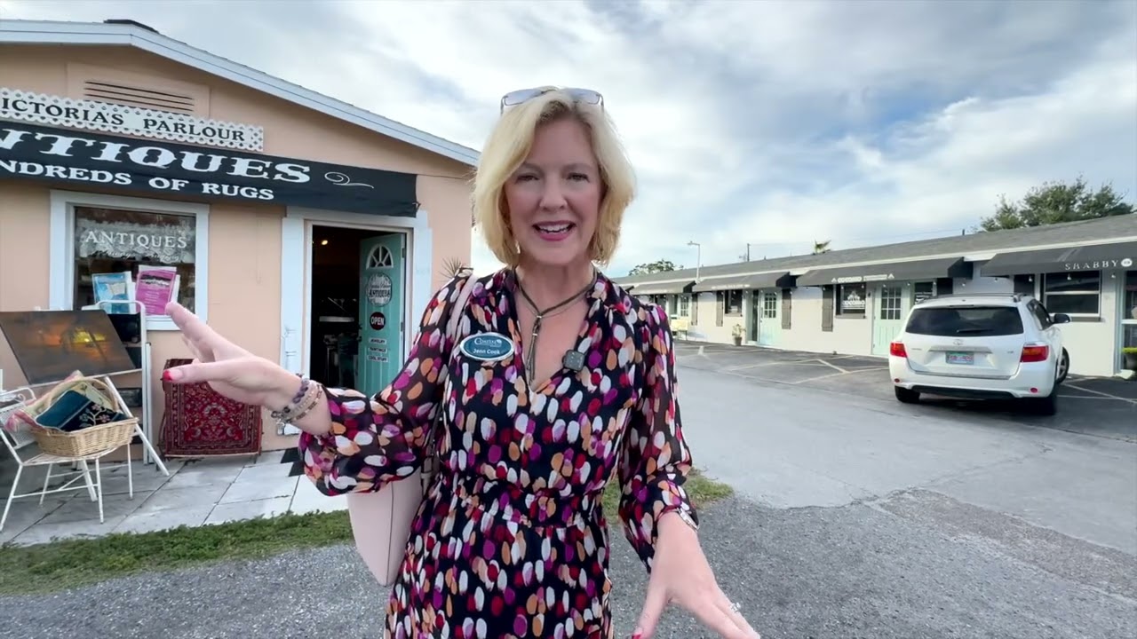 Living in Belleair FL: Luxury Home Tour & Local Lifestyle Guide