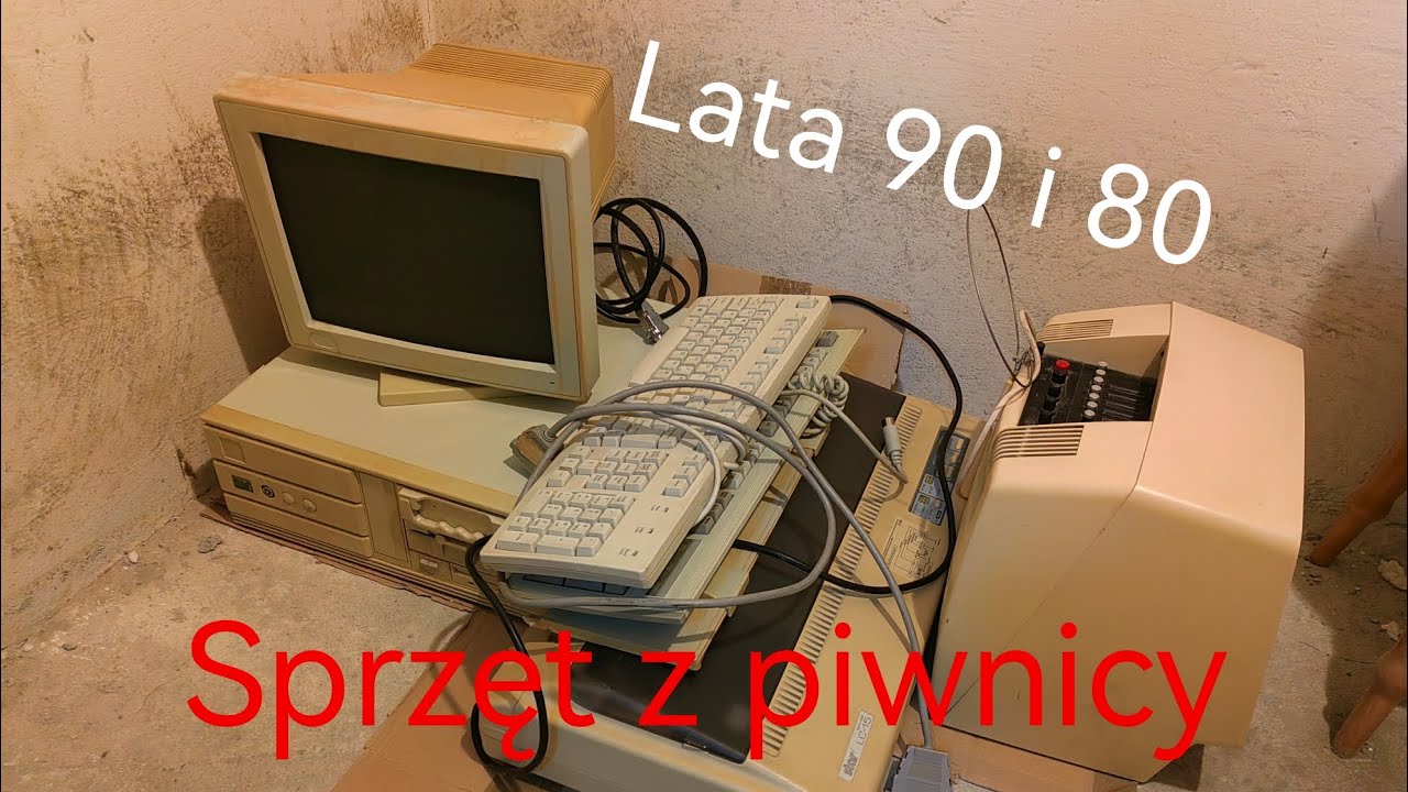 Sprzęt z lat 80 i 90 - Komputer, Telewizor, Drukarka.