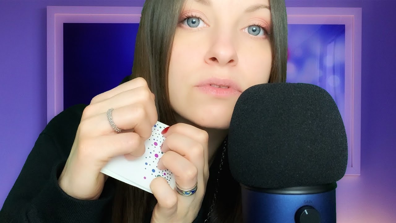 CLOSE-UP RISPONDO A DOMANDE STRANE FATTE DA VOI ASMR ITA