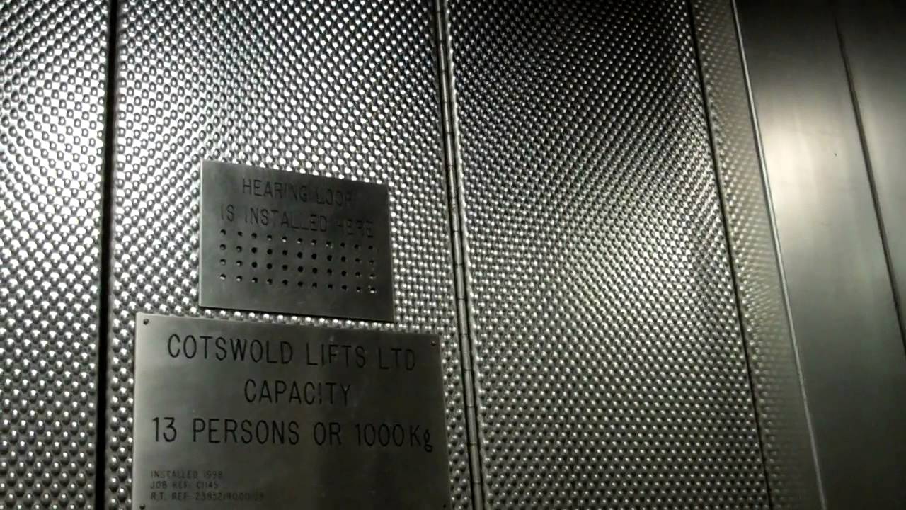 Cotswold Lift @ Stockport Platforms 1 & 2