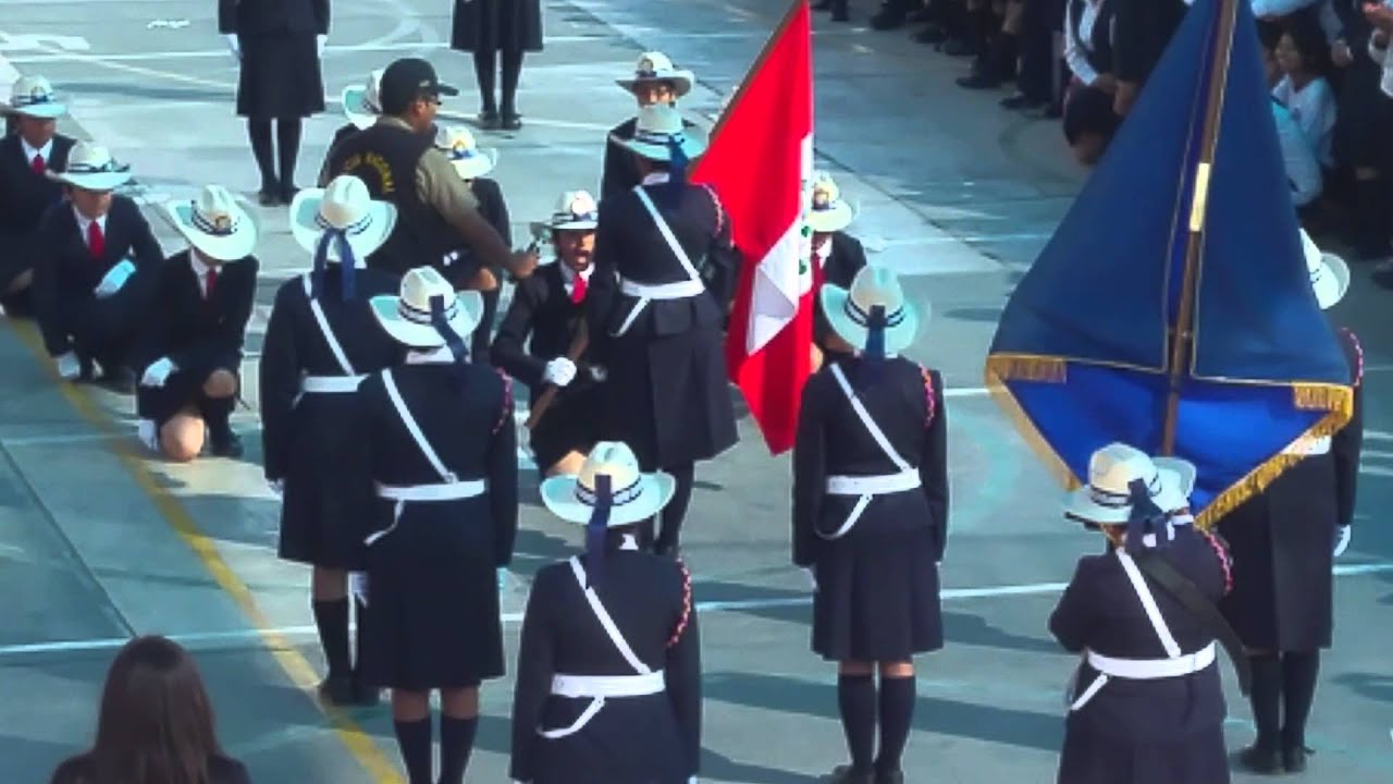 Cambio de Escoltas IEE Juana. Cervantes 2015 - 201