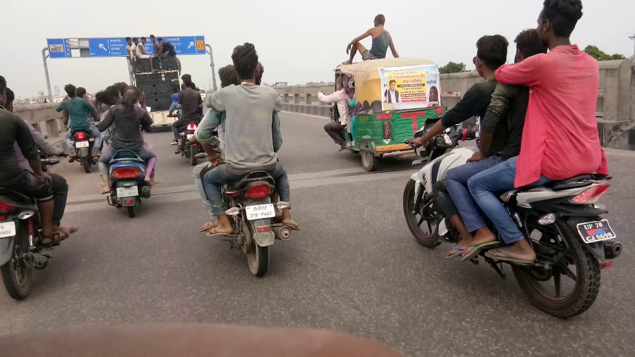 Purani Basti ki Vishal Yatra