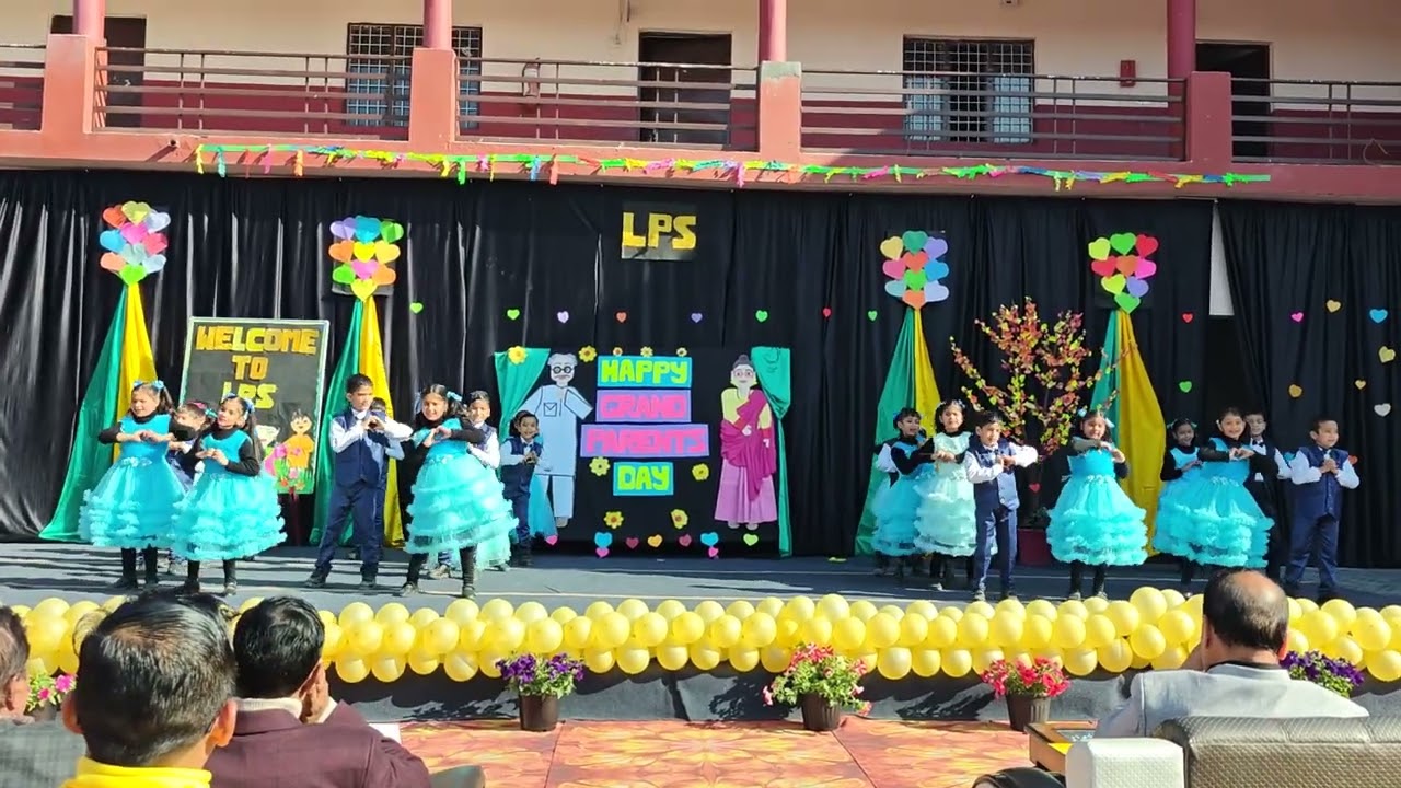 tujme rab dekhta hai dance by students