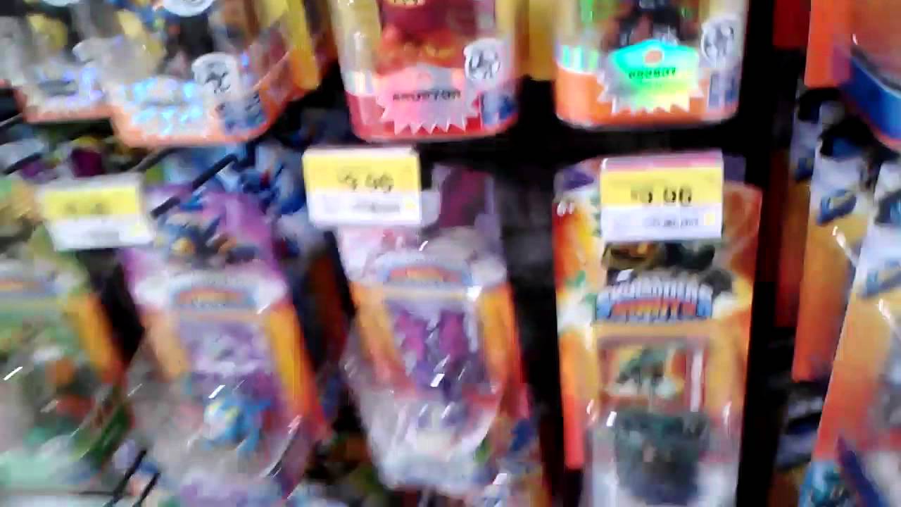 Skylanders Giants hunting @ Walmart w/ Thumpback & Eye Brawl