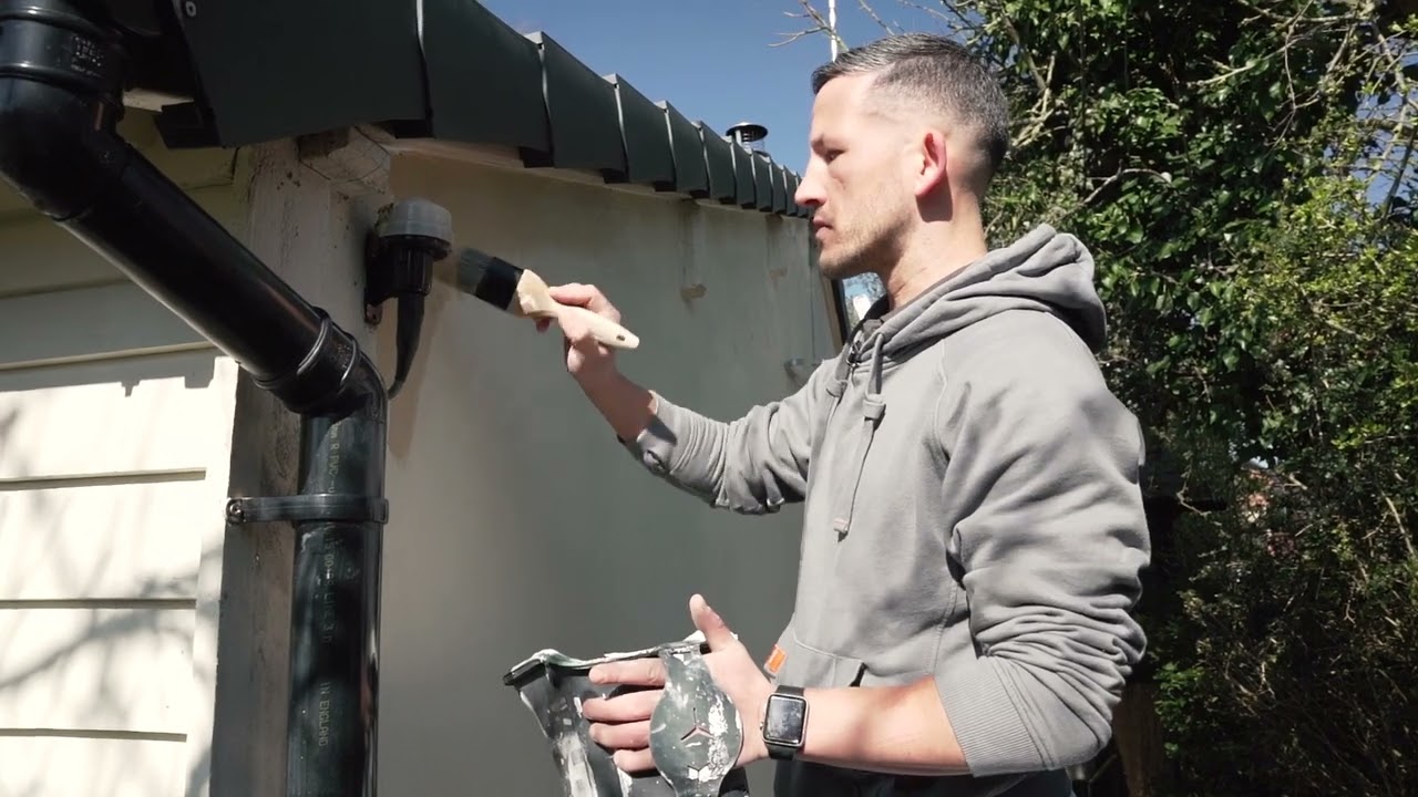 Sandtex Masonry Paint | Toolstation