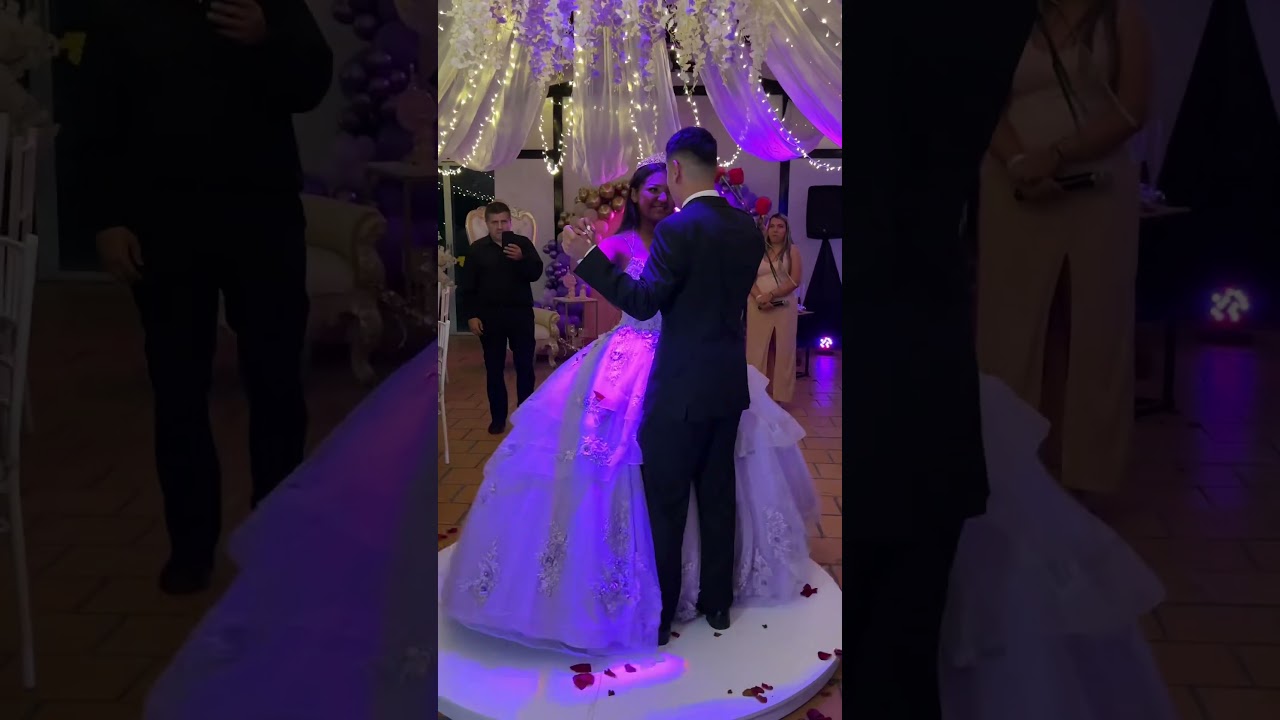 Bailando el vals con mi hermana❤️😍 #youtubeshorts #garzones #historias