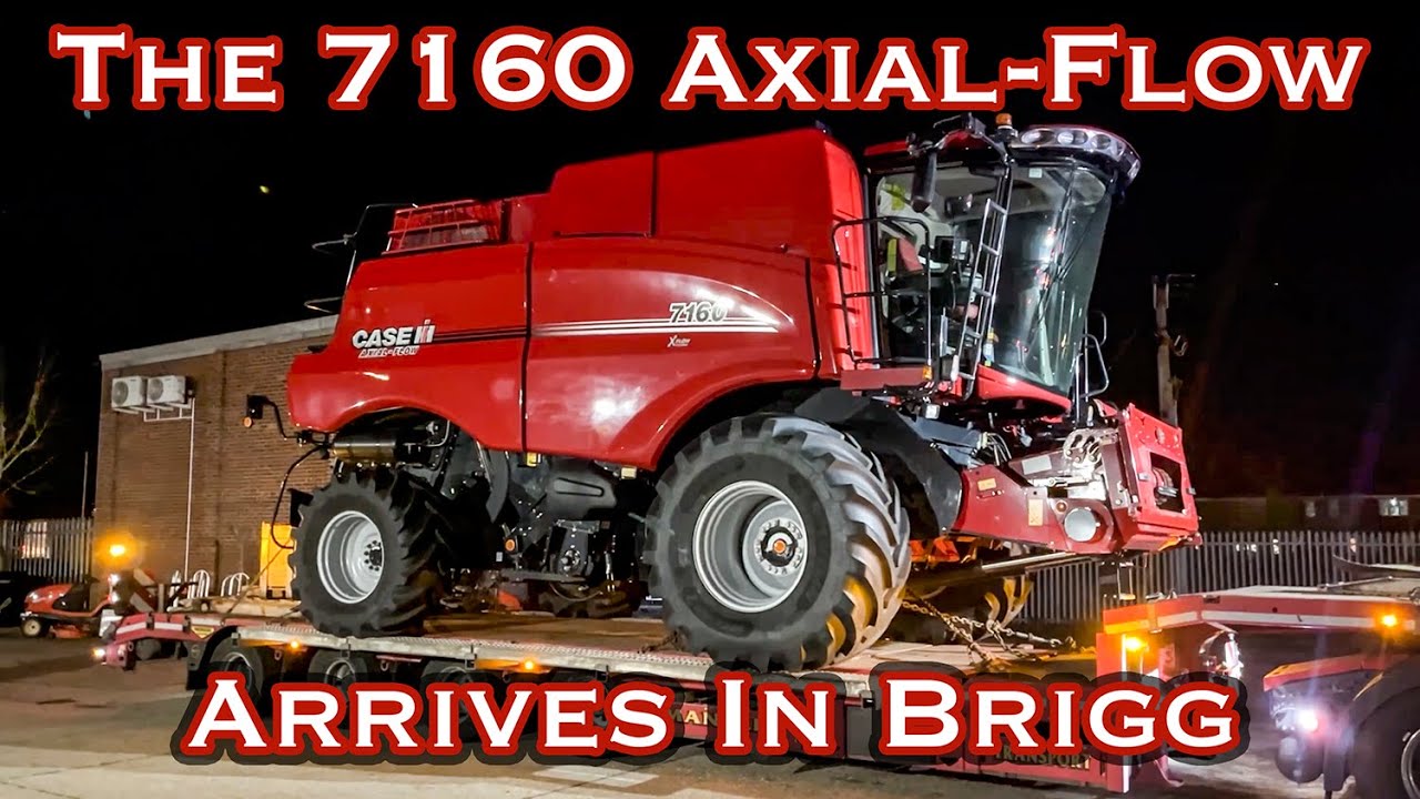 The 7160 Axial Flow rolls into Brigg