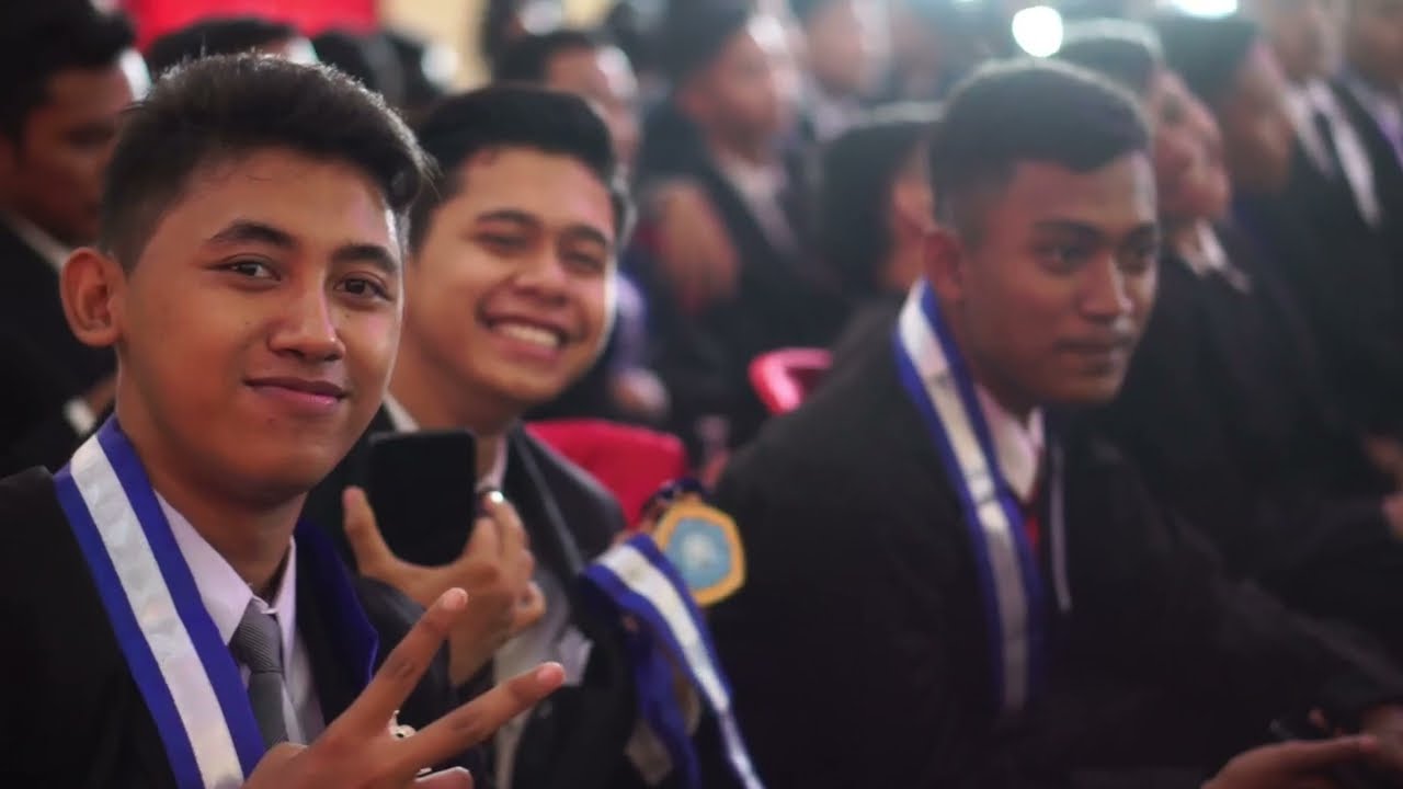 Graduatin XII High Class SMKRR 2023