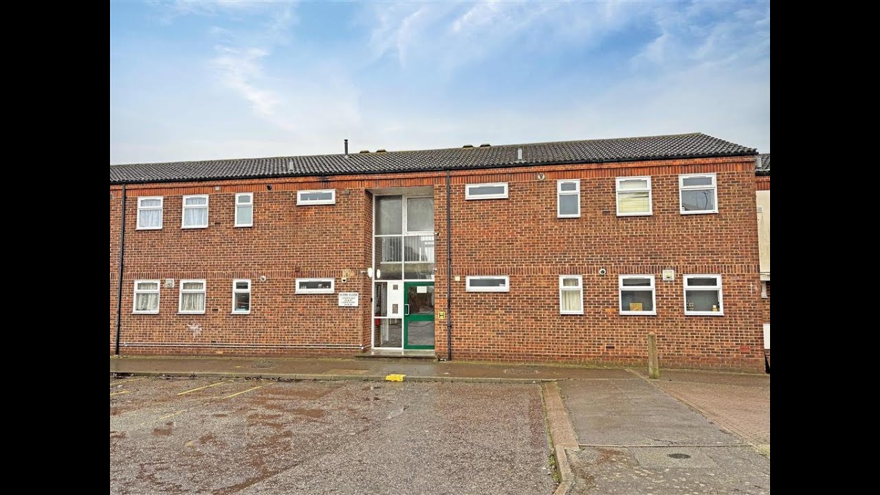 27 Glebe Close, Great Wakering, SOUTHEND-ON-SEA, Essex, SS3 0DZ