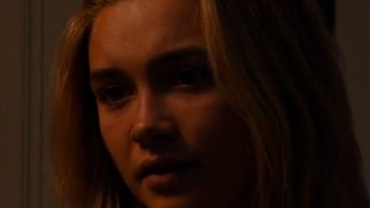 Midsommar trailer but it`s a Romcom