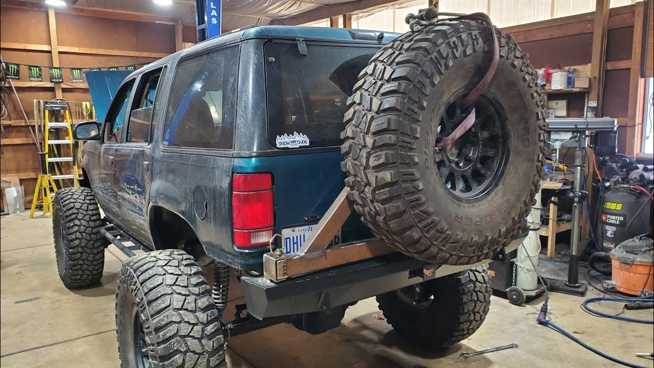 How to build a swing out tire carrier: 40