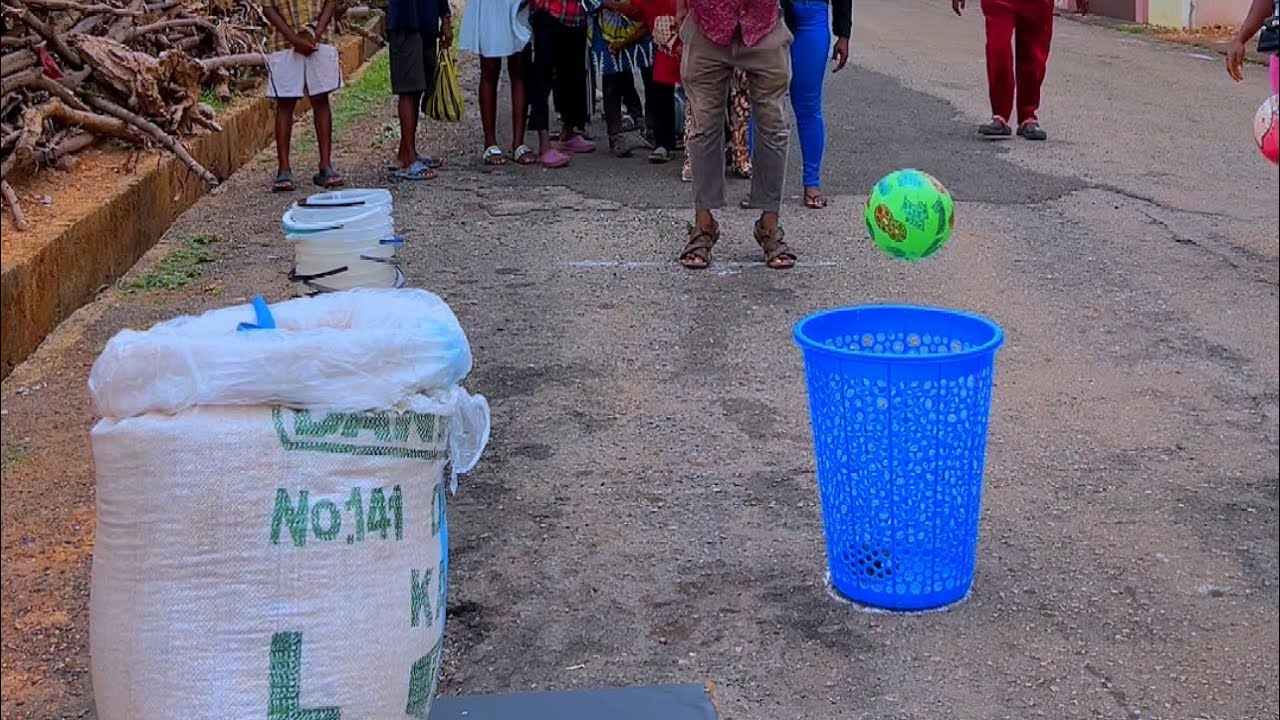 THE BASKETBALL VS BAG OF BEANS GAME | Pls subscribe to my channel