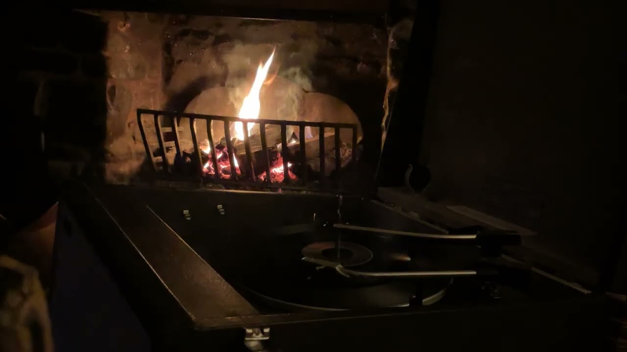 Family.  1971…..The Sensational Alex Harvey Band.  1975….. Lynyrd Skynyrd.  1973……