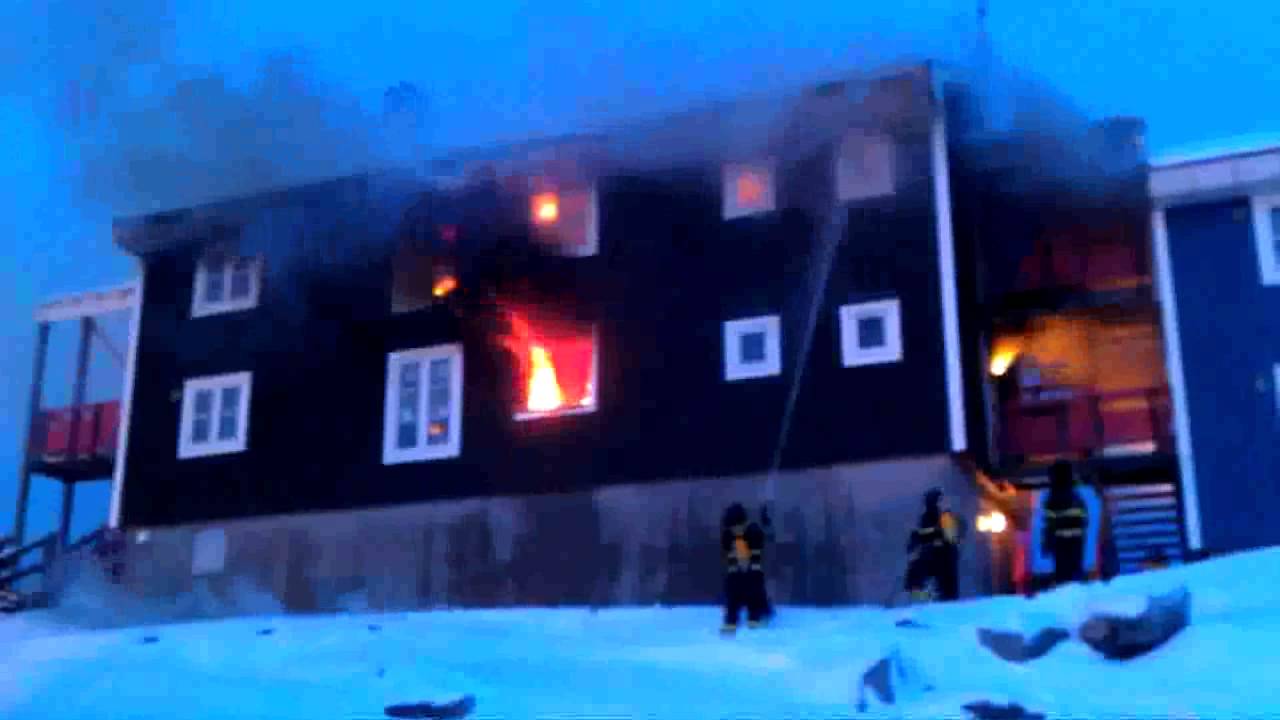 Qullilerfik brand  - Sermitsiaq.AG