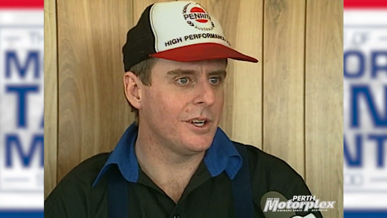 How does John Buchanan travel 5000km to go Drag Racing at Ravenswood Raceway