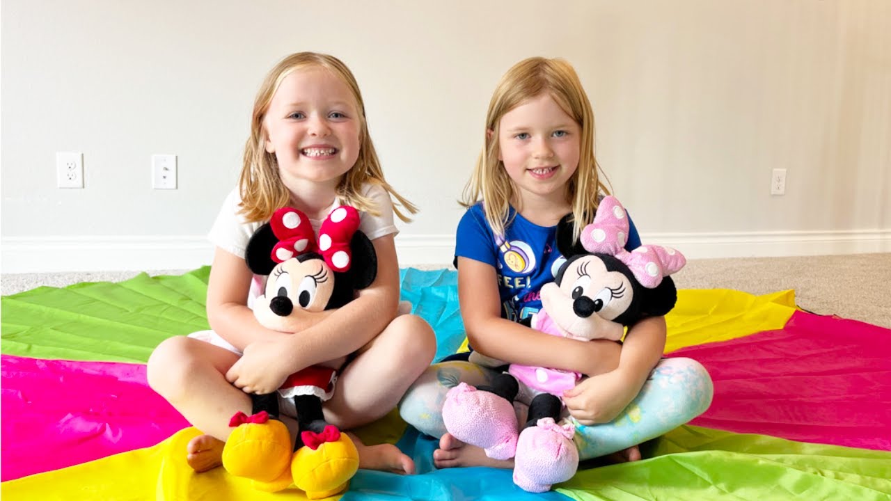 Ring around the Rosie with Minnie mouse - Nursery Rhymes - Popular Songs for Children