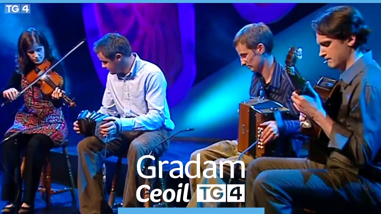 Fiachna Ó Mongáin, Marie McHugh, Séamus Ó Mongáin & Kevin Corbett | Gradam Ceoil TG4 2007