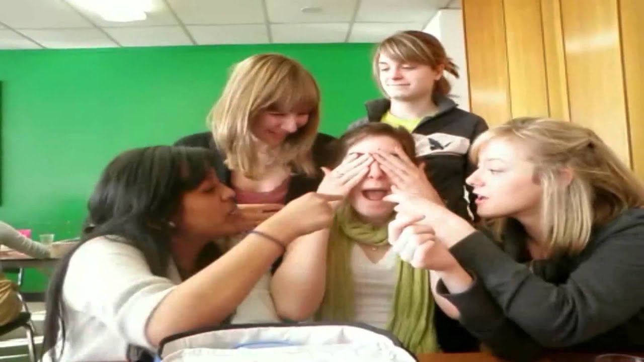 ( Lipdub ) La vie au collège Ste-Marcelline
