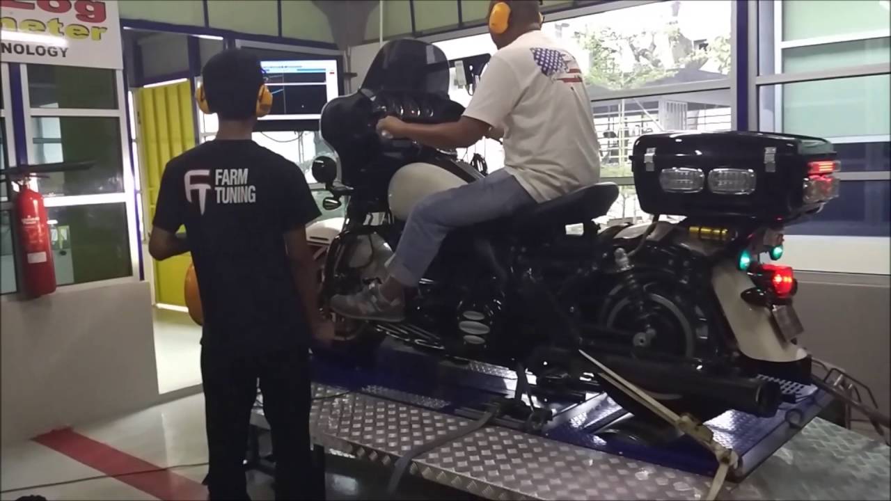 Dyno RunHarley davidson FLHTP At Farm Tuning Mainline Dynolog Dynamometer