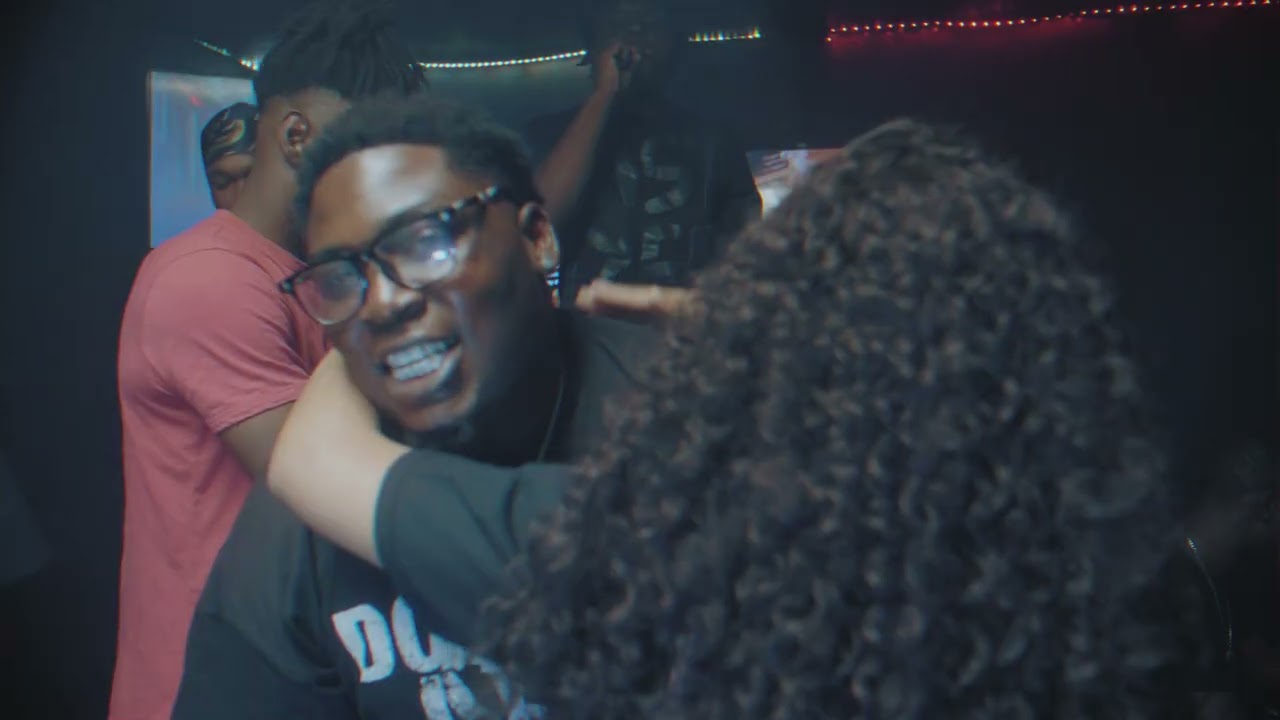 Zoelyfe Zoe - Stab You (Official Video)