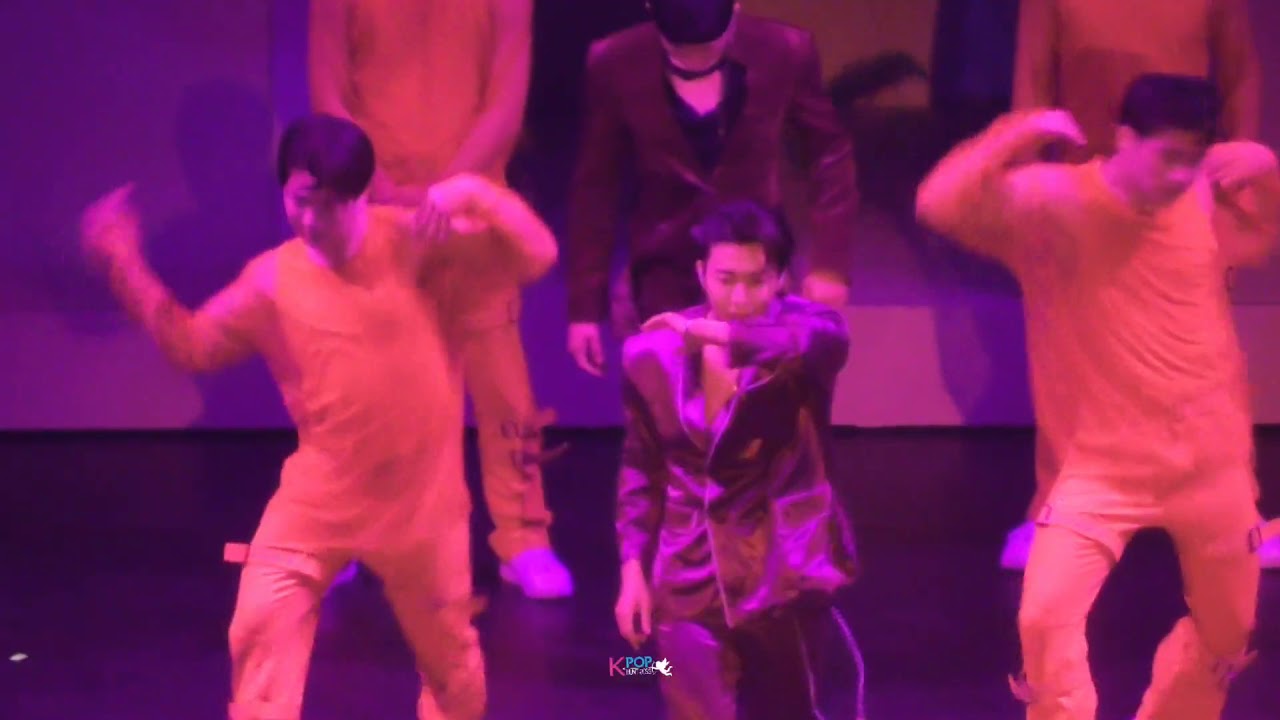 190504 [The D&E] in KL - Hot Babe