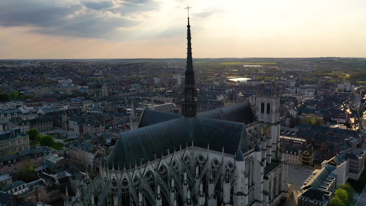 Cathédrale d'Amiens - Drone view