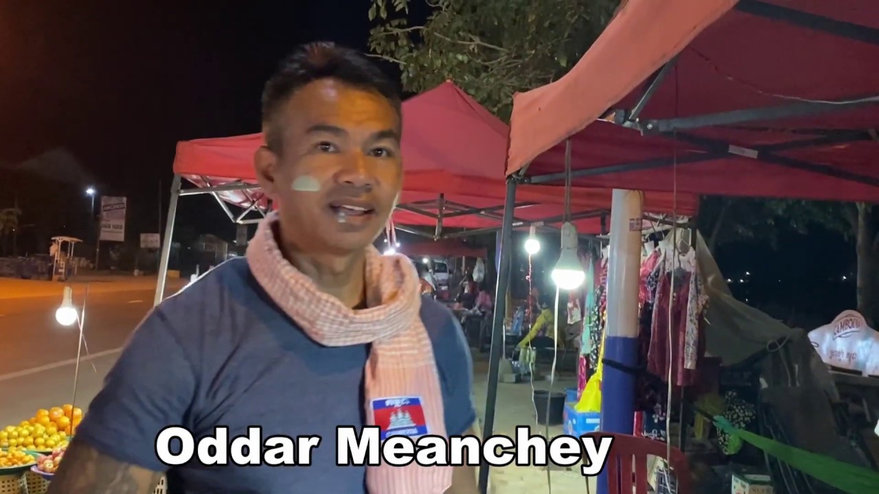 លក់ម្ហូបតាមផ្លូវនៅសួនបឹងស្នោ ខេត្តឧត្ដរមានជ័យ  Street food Oddar Meanchey