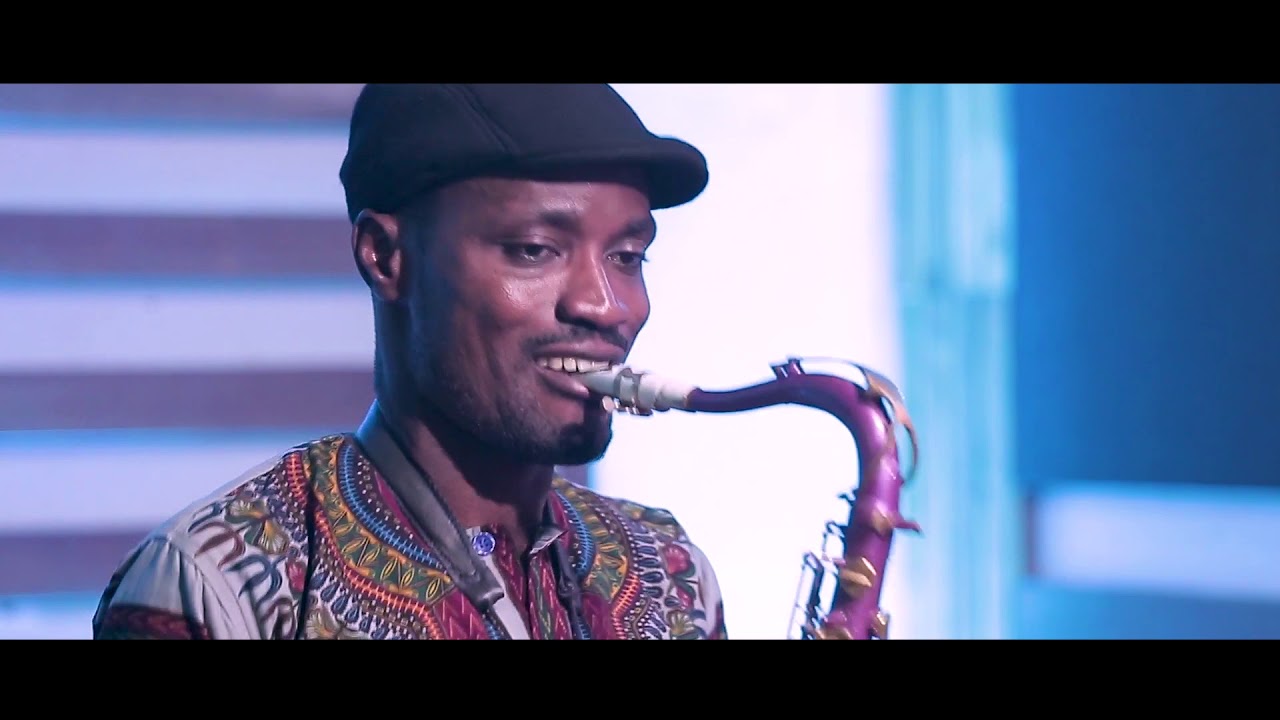 Ghanaian gospel highlife medley by Kobby Gaisey