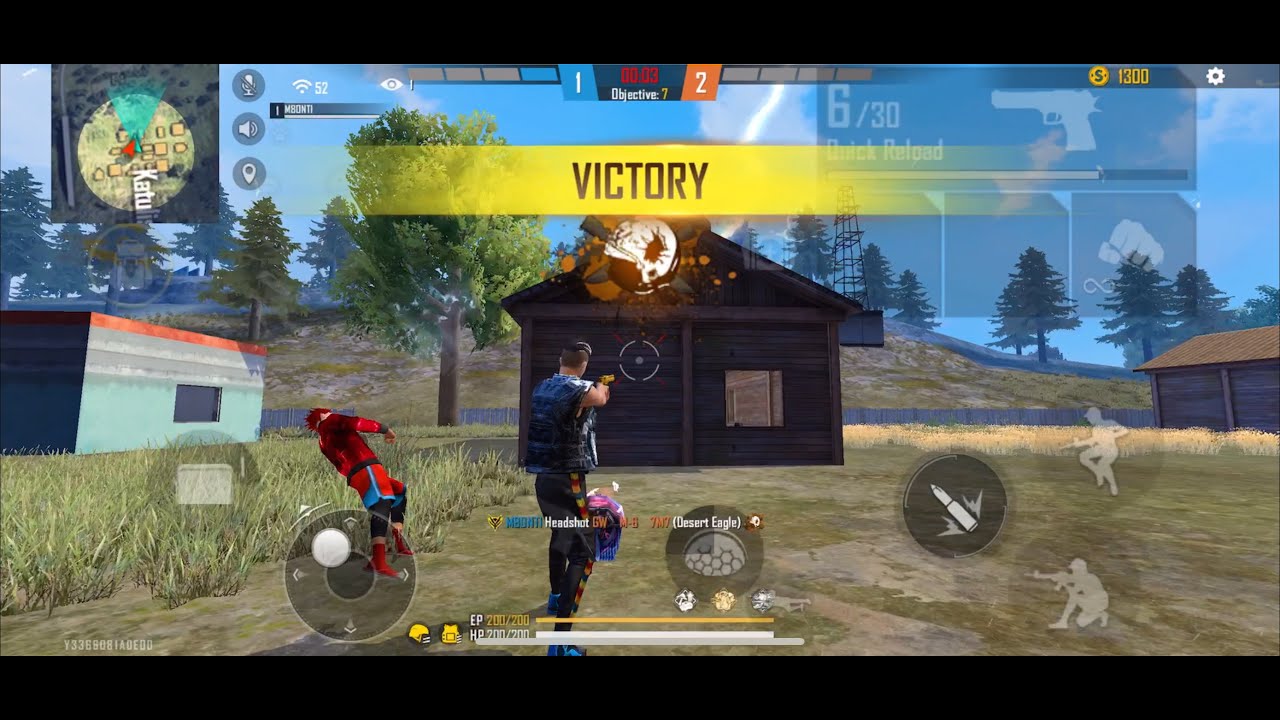 M8N PHONE VS PC PLAYER 🍕