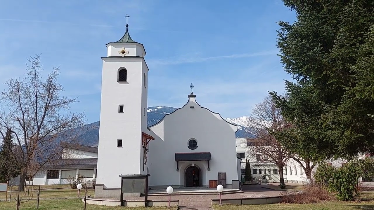 🔔LIENZ/TIROL: 🔔Festtagsgel&auml;ute der Kaplaneikirche Herz-Jesu in der Peggetz❤️