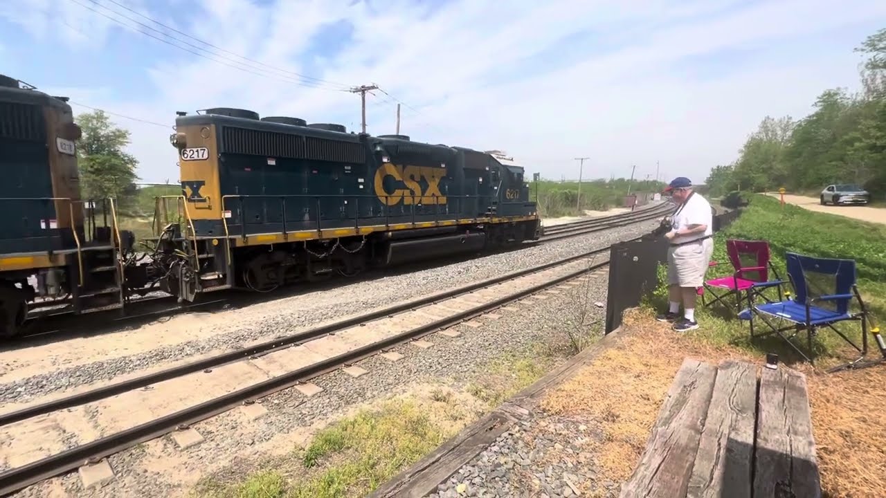 CONRAIL SHARED ASSETS OPERATIONS train CA20 at Cove Road, Pennsauken, New Jersey