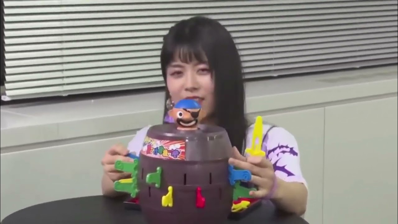 [Eng sub] Aiai vs pop-up barrel (Warning to headphone users)