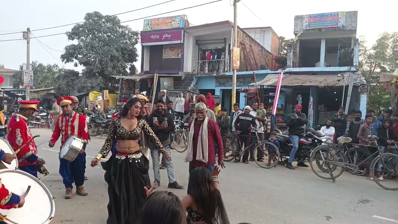 Nagina orjinal dans kesath orjinal gurup ke sath 