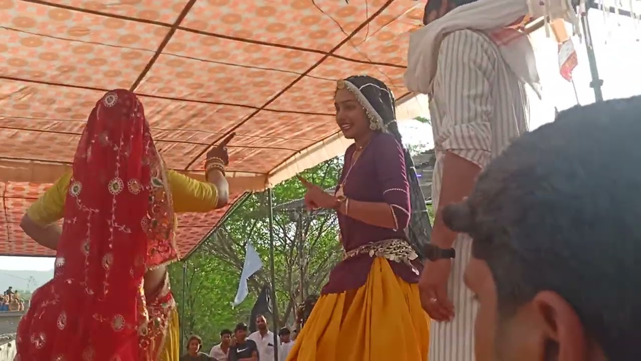 मुकेश यादव का नया ठुमका