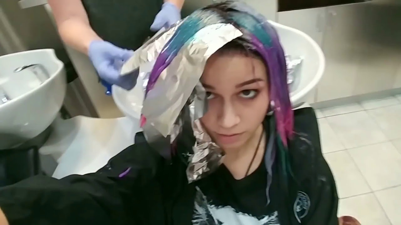 unicorn jellyfish hair at PR at Partners! | Kylie The Jellyfish