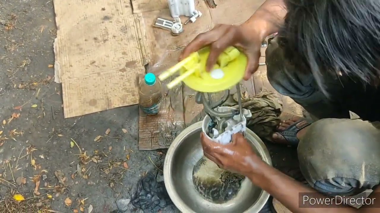 How To Repair A Diesel Tank Motor || Mahindra Bolero Pik-up || #bolero#fuelmotor#technical#mahindra