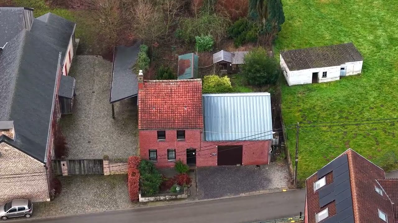 Un projet de rénovation ou reconstruction à Longueville sur presque 9 ares de terrain