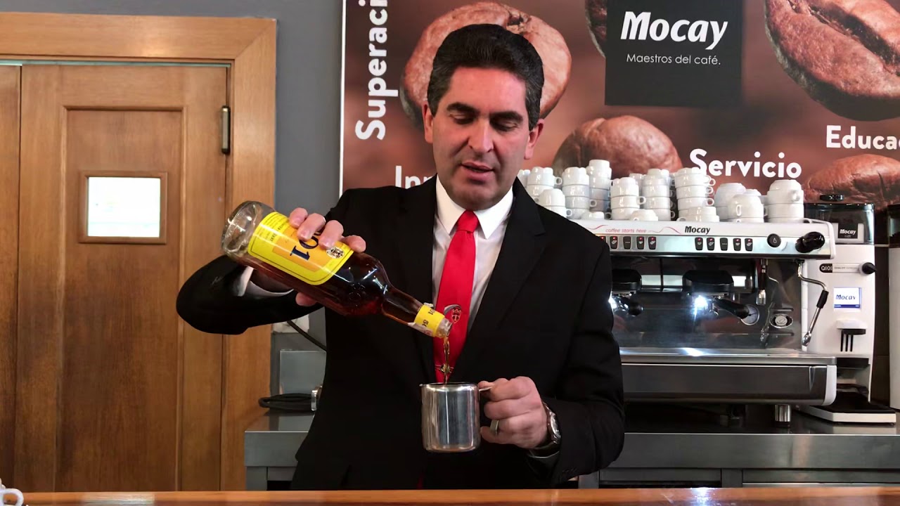 Servicio de café carajillo