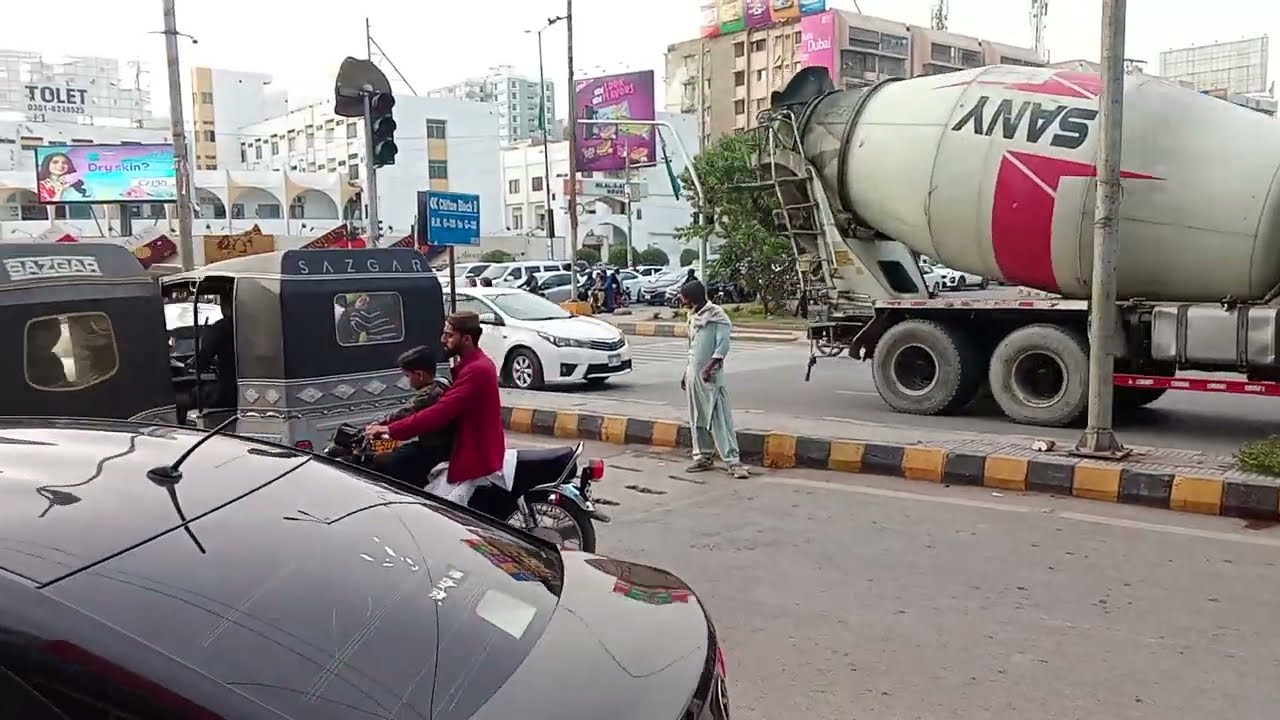 Cantt station to Teen talwar Clifton road tour | Karachi road tour 