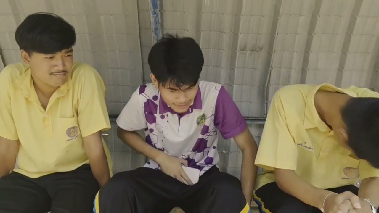 [Shadow behind the glass] | หนังสั้นรายวิชานาฏศิลป์โรงเรียนสุราษฎร์พิทยา๒