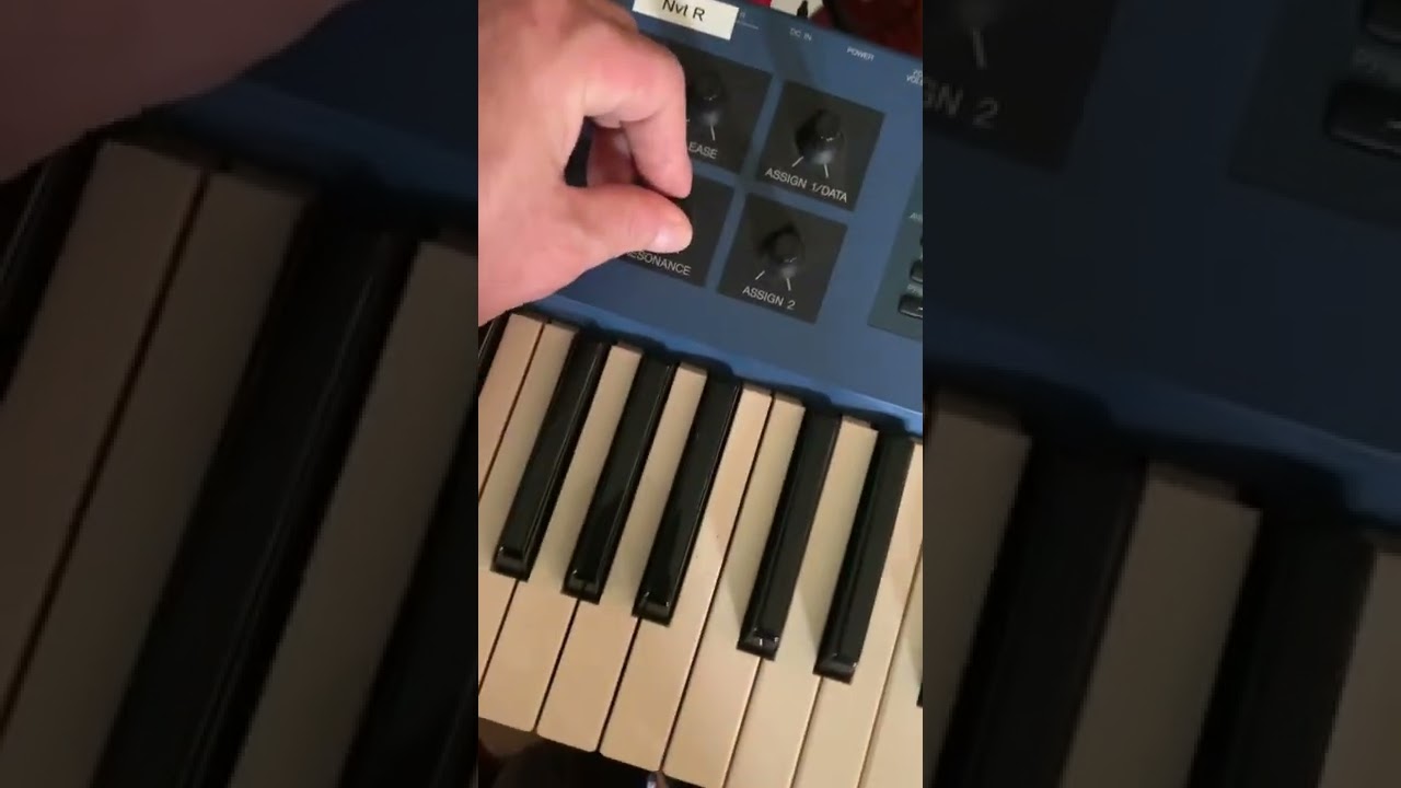#Yamaha #CS1X Synth x #DOOM E1M3 MS-DOS #MIDI XG TEST & #FUN! #gaming #retro