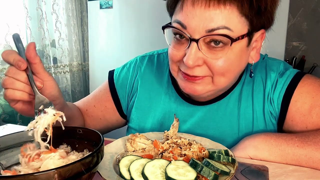 А С ЧЕГО ВДРУГ ПИРАТКА СТАЛА СВЯТАЯ🤷‍♀️/И ПОЧЕМУ ЕЙ МОЖНО ЗАРАБАТЫВАТЬ,А СЕСТРЕ ЕЕ НЕТ🤷‍♀️/мукбанг