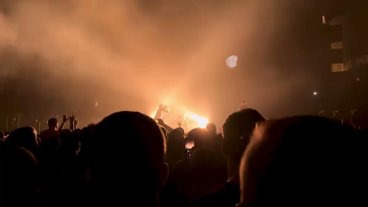 Nine Inch Nails - Mr. Self Destruct (Live) @ Toyota Center, Houston, TX