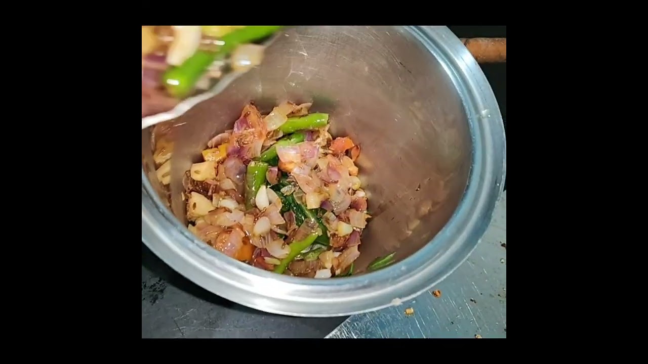 ಹಳ್ಳಿ ಸ್ಟೈಲ್ ಪಾಲಕ್ ಪನ್ನೀರ್ ರೆಸಿಪಿ 🤤😁@RatnaKitchen-24-g1k 